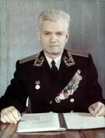 Кто родился 13 февраля