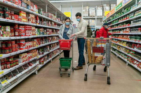 Наценки торговых сетей на продукты хотят жёстко ограничить Наценки торговых сетей на продукты хотят жёстко ограничить