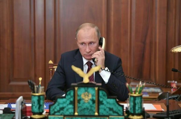 Путин обсудил с Эрдоганом ситуацию на Украине Путин обсудил с Эрдоганом ситуацию на Украине