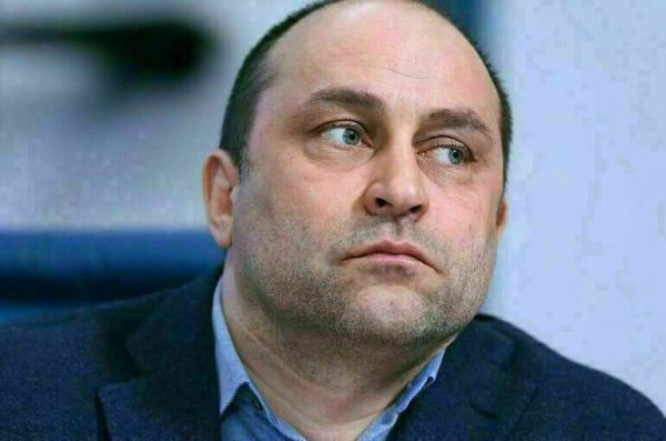Свищев предложил выдавать олимпийцам квартиры вместо иномарок Свищев предложил выдавать олимпийцам квартиры вместо иномарок