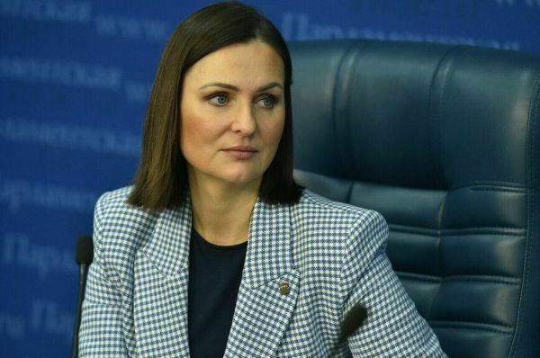 Декретные деньги предложили выплачивать работающим мамам авансом