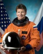 Кто родился 21 июня