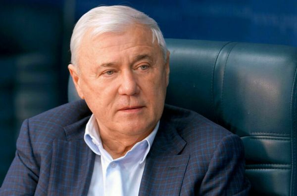 Аксаков поддержал идею обязать российских сотрудников за рубежом платить налоги в России Аксаков поддержал идею обязать российских сотрудников за рубежом платить налоги в России