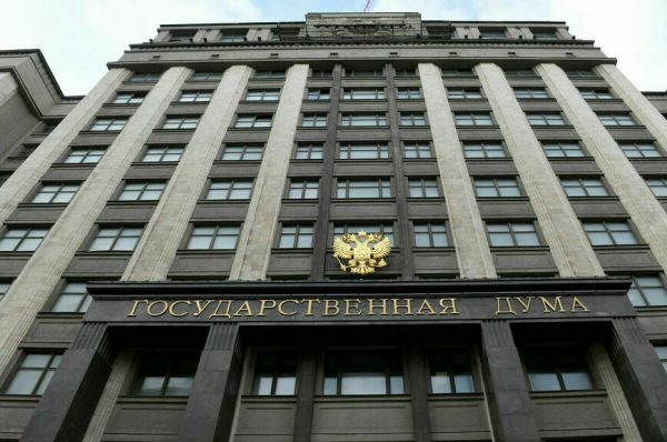 Мантуров будет отвечать за Роскосмос и оборонку