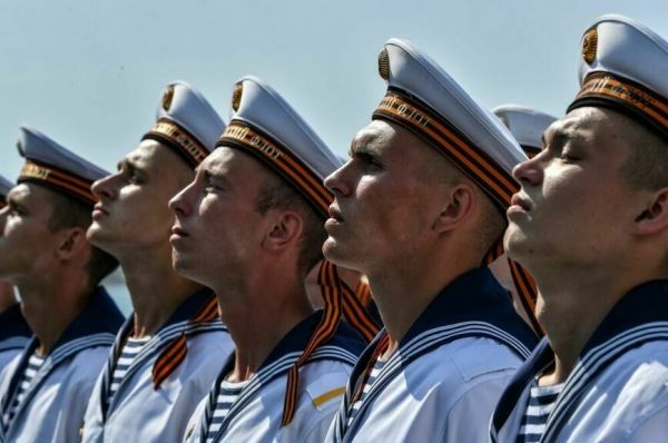 На экваторе: зачем ехать в Крым во второй половине лета