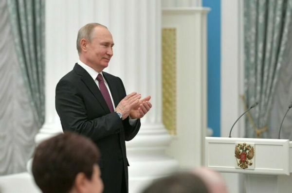 Путин подписал указ о награждении композитора Щедрина и зоолога Дроздова Путин подписал указ о награждении композитора Щедрина и зоолога Дроздова