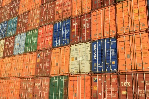 Воздушные грузоперевозки серьезно просели из-за сокращения международных линий Воздушные грузоперевозки серьезно просели из-за сокращения международных линий