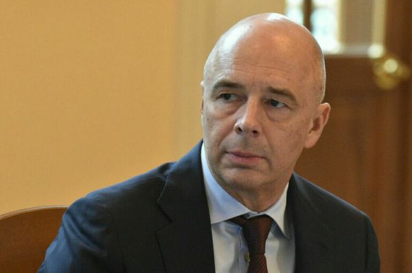В Минфине не пересматривали оценки бюджета из-за потолка цен на нефть В Минфине не пересматривали оценки бюджета из-за потолка цен на нефть