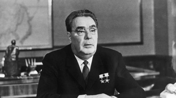 Брежнева лишат статуса почетного гражданина Киева Брежнева лишат статуса почетного гражданина Киева