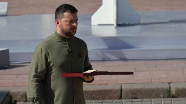 Уже знает: в США запаниковали из-за отчаянного шага Зеленского Уже знает: в США запаниковали из-за отчаянного шага Зеленского