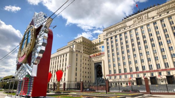 Замглавы Генштаба Шамарина задержали по делу о взятке Замглавы Генштаба Шамарина задержали по делу о взятке