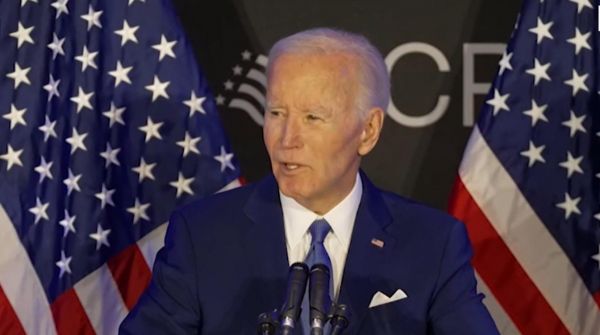 Байден ответил на критику Трампа в первом публичном заявлении после ухода