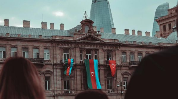 Ведомости: разрыв торговли с РФ сильно ударит по Азербайджану