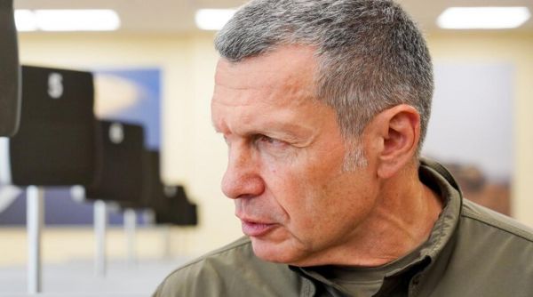 ТАСС: телеведущего Соловьева пытались убить отравленной пиццей ТАСС: телеведущего Соловьева пытались убить отравленной пиццей