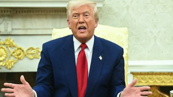 Дэвис: Трамп запаниковал из-за проблем с операцией против Ирана