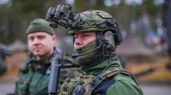 Салли Райски: финны массово увольняться из армии из-за нежелания служить НАТО Салли Райски: финны массово увольняться из армии из-за нежелания служить НАТО